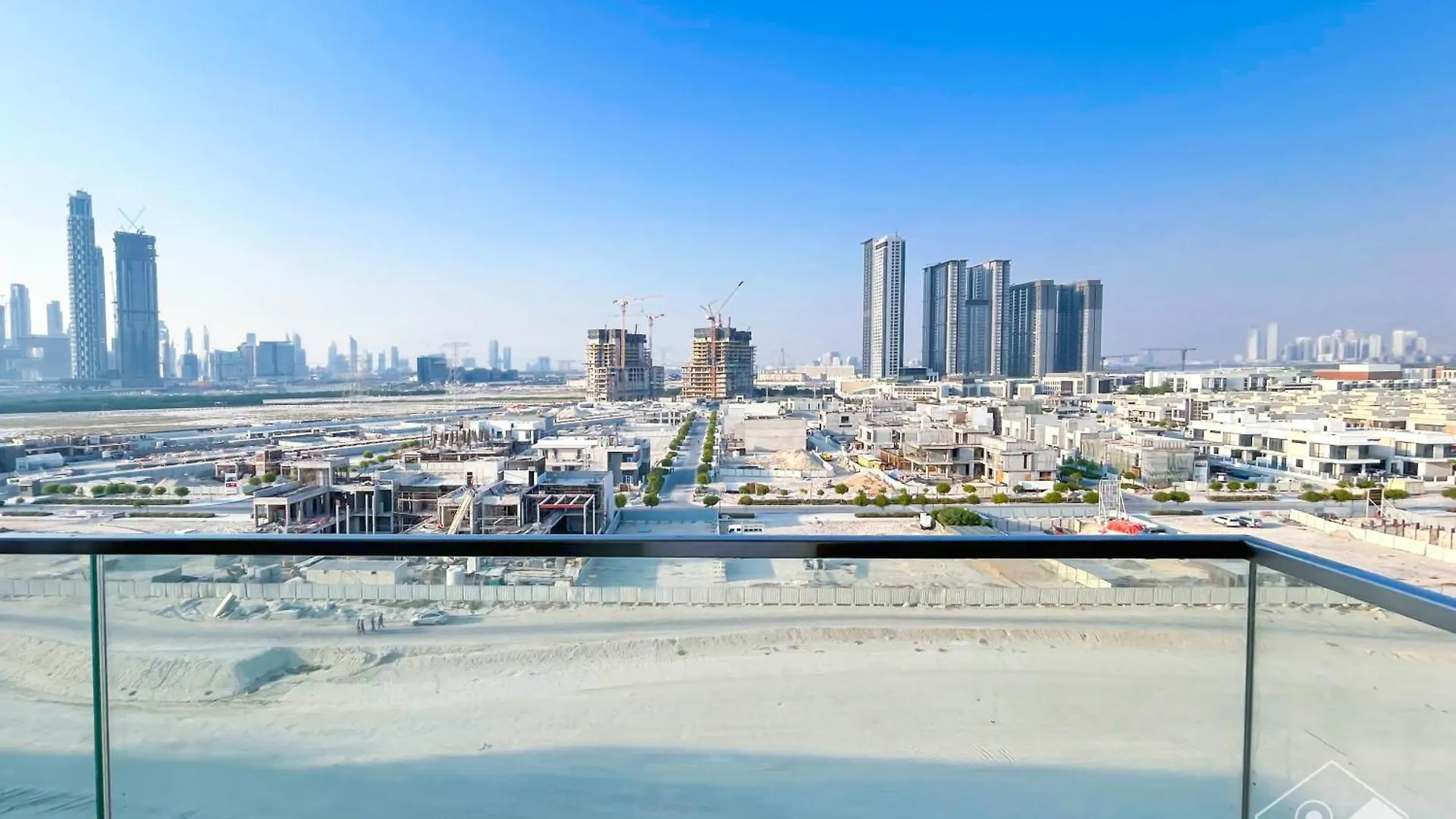 Azizi Riviera Elegant Studio With Great Amenities Dubai